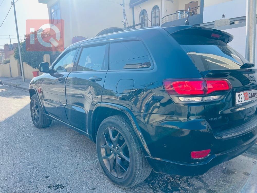 جيب جراند شيروكي